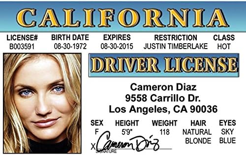 חותם על רישיון הנהג של NCDID2 קמרון מהנה