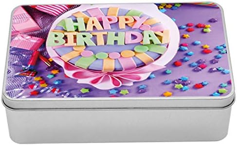 קופסת מתכת ליום הולדת של אמבסון, עוגת יום הולדת טעימה על שולחן עם כוכבים ומציגה קינוח טעים למסיבה, מיכל קופסת פח מלבני רב-תכליתי עם מכסה,